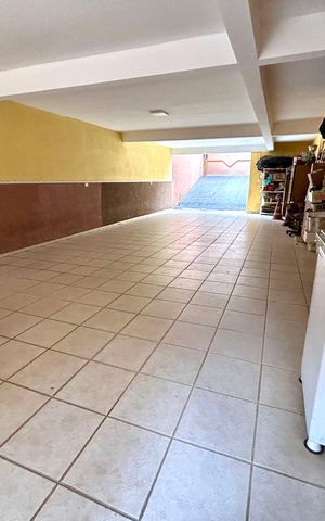 Casa à venda com 222m², 3 quartos e 5 vagasGaragem