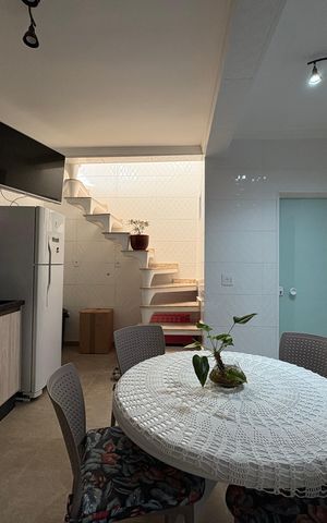 Casa à venda com 183m², 3 quartos e 2 vagas Casa à venda com 183m², 3 quartos e 2 vagasÁrea gourmet