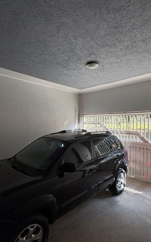 Casa à venda com 183m², 3 quartos e 2 vagas Casa à venda com 183m², 3 quartos e 2 vagasGaragem