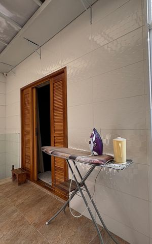 Casa à venda com 183m², 3 quartos e 2 vagas Casa à venda com 183m², 3 quartos e 2 vagasLavanderia