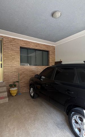 Casa à venda com 183m², 3 quartos e 2 vagas Casa à venda com 183m², 3 quartos e 2 vagasGaragem