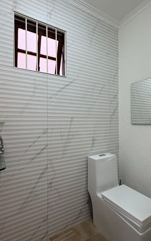 Casa à venda com 183m², 3 quartos e 2 vagas Casa à venda com 183m², 3 quartos e 2 vagasLavabo 2