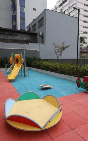 Apartamento para alugar com 77m², 2 quartos e 2 vagasÁrea comum - Playground