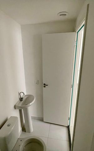 Apartamento para alugar com 32m², 2 quartos e sem vaga Apartamento para alugar com 32m², 2 quartos e sem vagaBanheiro