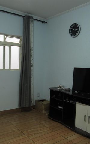 Casa à venda com 250m², 1 quarto e 4 vagasSala