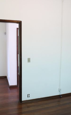 Casa à venda com 350m², 6 quartos e 4 vagasQuarto 5
