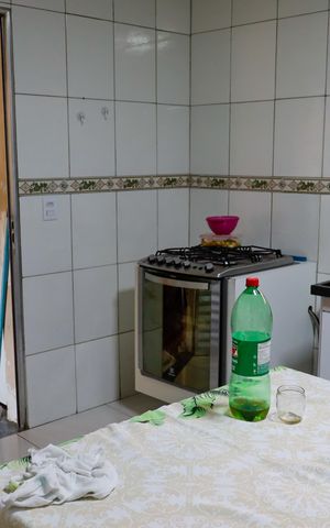 Casa à venda com 250m², 4 quartos e 1 vaga Casa à venda com 250m², 4 quartos e 1 vagaCozinha