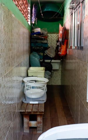 Casa à venda com 250m², 4 quartos e 1 vaga Casa à venda com 250m², 4 quartos e 1 vagaÁrea de Serviço