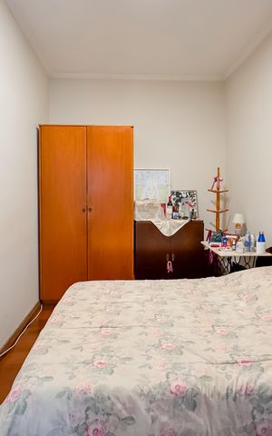 Casa à venda com 194m², 3 quartos e 2 vagas Casa à venda com 194m², 3 quartos e 2 vagasSuíte 2