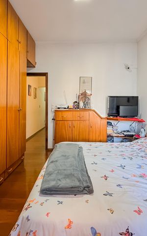 Casa à venda com 194m², 3 quartos e 2 vagas Casa à venda com 194m², 3 quartos e 2 vagasSuíte 1