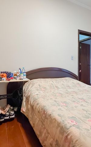 Casa à venda com 194m², 3 quartos e 2 vagas Casa à venda com 194m², 3 quartos e 2 vagasSuíte 2