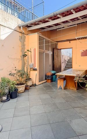 Casa à venda com 194m², 3 quartos e 2 vagas Casa à venda com 194m², 3 quartos e 2 vagasÁrea Externa e Churrasqueira
