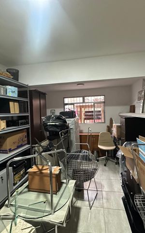 Casa para alugar com 250m², 3 quartos e 3 vagas Casa para alugar com 250m², 3 quartos e 3 vagasQuarto 3