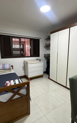 Casa para alugar com 250m², 3 quartos e 3 vagas Casa para alugar com 250m², 3 quartos e 3 vagasQuarto 2