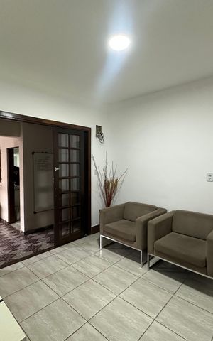 Casa para alugar com 250m², 3 quartos e 3 vagas Casa para alugar com 250m², 3 quartos e 3 vagasSala 2