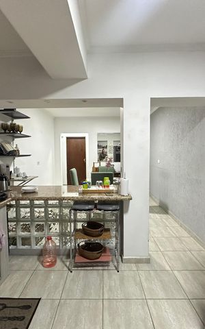 Casa para alugar com 250m², 3 quartos e 3 vagas Casa para alugar com 250m², 3 quartos e 3 vagasCozinha