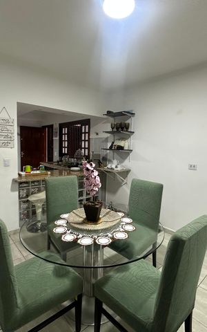 Casa para alugar com 250m², 3 quartos e 3 vagas Casa para alugar com 250m², 3 quartos e 3 vagasSala de Jantar