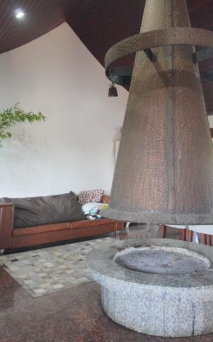 Casa para alugar com 594m², 2 quartos e 3 vagasSala