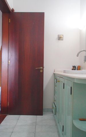 Casa para alugar com 594m², 2 quartos e 3 vagasBanheiro da Suíte 1