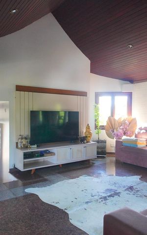 Casa para alugar com 594m², 2 quartos e 3 vagasSala