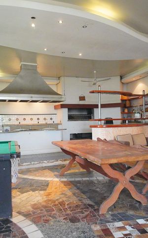 Casa para alugar com 594m², 2 quartos e 3 vagasEspaço Gourmet