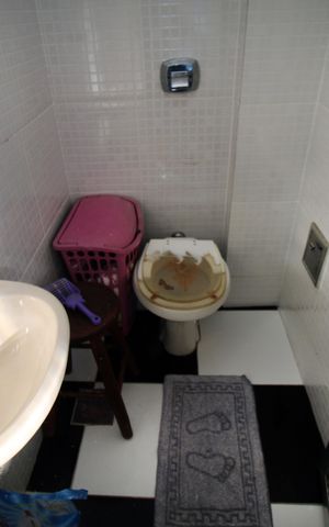 Apartamento à venda com 110m², 3 quartos e 2 vagasBanheiro de Serviço