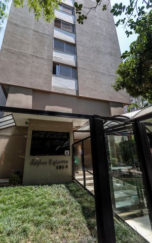 Apartamento à venda com 156m², 4 quartos e 1 vagaFachada