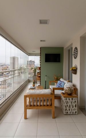 Apartamento à venda com 94m², 2 quartos e 2 vagas Apartamento à venda com 94m², 2 quartos e 2 vagasVaranda Gourmet