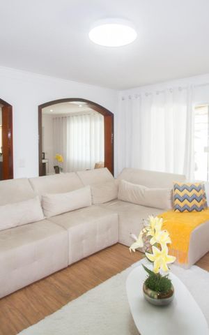Casa para alugar com 300m², 3 quartos e 5 vagas Casa para alugar com 300m², 3 quartos e 5 vagasSala