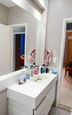 Apartamento à venda com 118m², 3 quartos e 1 vaga Apartamento à venda com 118m², 3 quartos e 1 vagaBanheiro Social 1