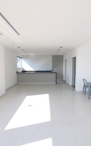 Apartamento para alugar com 30m², 1 quarto e sem vagaÁrea Comum