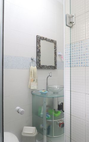 Casa à venda com 200m², 4 quartos e 2 vagasBanheiro Social