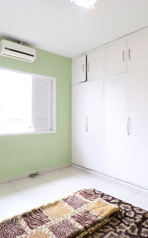 Casa à venda com 200m², 4 quartos e 2 vagasSuíte