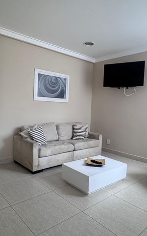 Apartamento à venda com 55m², 2 quartos e 1 vaga Apartamento à venda com 55m², 2 quartos e 1 vagaÁrea comum - Salão de festas