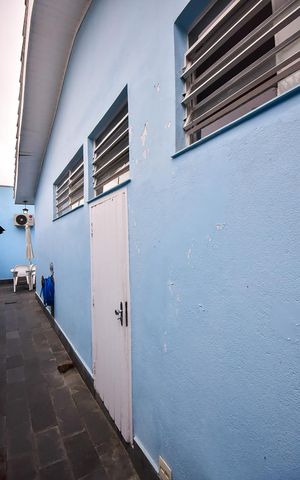 Casa à venda com 260m², 2 quartos e 3 vagasCorredor Externo