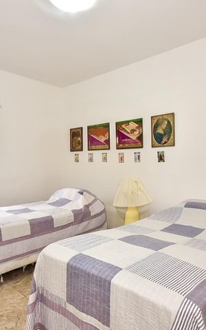 Casa à venda com 260m², 2 quartos e 3 vagasQuarto 1