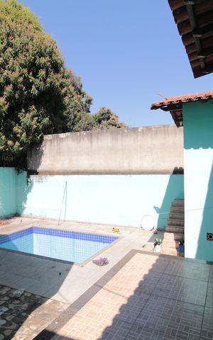 Casa à venda com 385m², 3 quartos e 3 vagasÁrea Externa