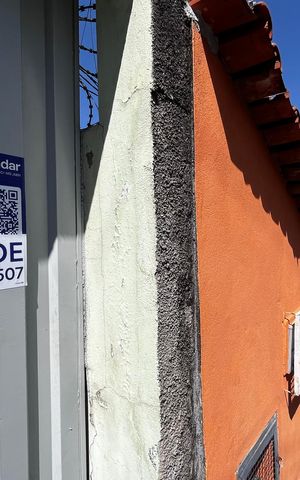 Casa à venda com 385m², 3 quartos e 3 vagas Casa à venda com 385m², 3 quartos e 3 vagasPlaquinha