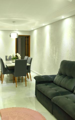 Casa à venda com 258m², 3 quartos e 2 vagasSala