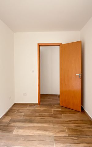 Casa à venda com 150m², 3 quartos e 2 vagas Casa à venda com 150m², 3 quartos e 2 vagasQuarto 2