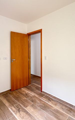 Casa à venda com 150m², 3 quartos e 2 vagas Casa à venda com 150m², 3 quartos e 2 vagasQuarto 1