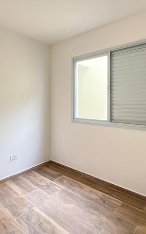 Casa à venda com 150m², 3 quartos e 2 vagas Casa à venda com 150m², 3 quartos e 2 vagasQuarto 1