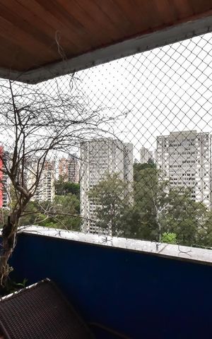 Apartamento à venda com 250m², 4 quartos e 4 vagasVaranda da Sala 2