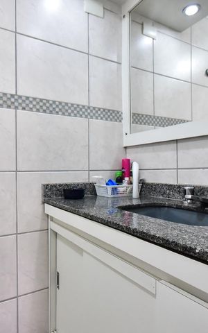 Apartamento à venda com 250m², 4 quartos e 4 vagasBanheiro da Suíte 3