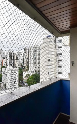 Apartamento à venda com 250m², 4 quartos e 4 vagasVaranda