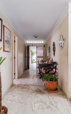 Casa para alugar com 297m², 3 quartos e 2 vagasEntrada