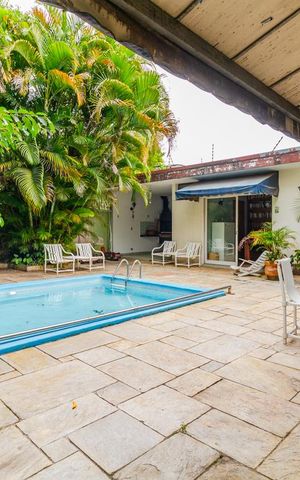 Casa para alugar com 297m², 3 quartos e 2 vagasQuintal