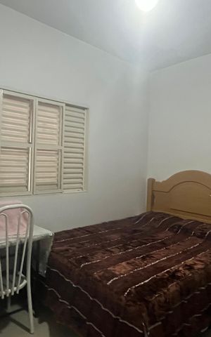 Casa à venda com 200m², 3 quartos e 1 vaga Casa à venda com 200m², 3 quartos e 1 vagaQuarto