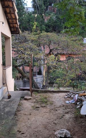 Casa à venda com 120m², 3 quartos e 1 vaga Casa à venda com 120m², 3 quartos e 1 vagaQuintal