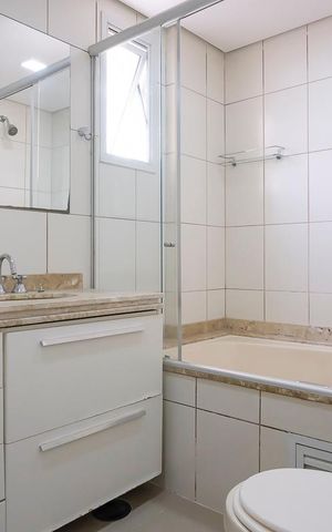 Apartamento à venda com 164m², 3 quartos e 2 vagasBanheiro da suíte 1